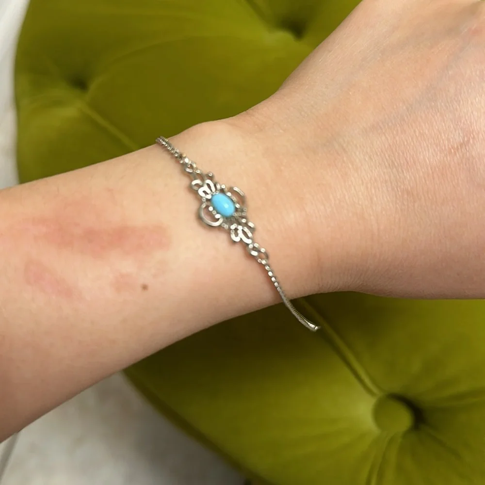 Torques bracelet - Picture 2 of 2